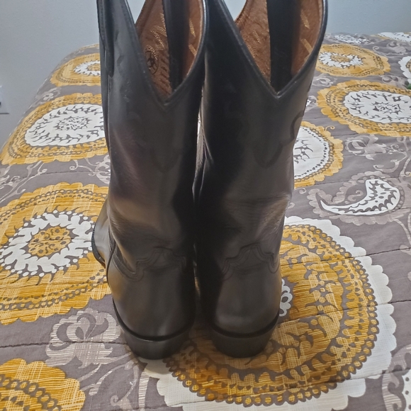 Ariat Boots Black 7.5D - Picture 4 of 8